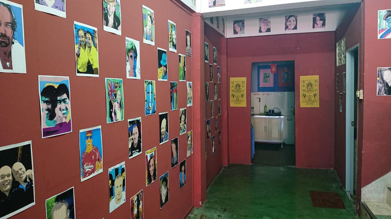 Banphe​ Hostel Екстер'єр фото